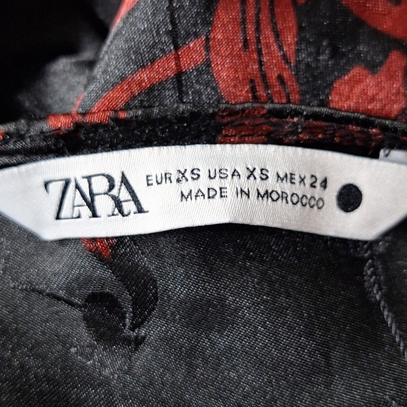 Zara "NEW" Black Red Floral Button Front Witchy Whimisigoth Mini Dress Size XS - Picture 12 of 15